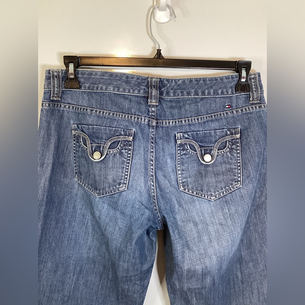 Tommy Hilfiger Women's Mid Rise Straight Leg Blue Jeans 2007 - Picture 5 of 9